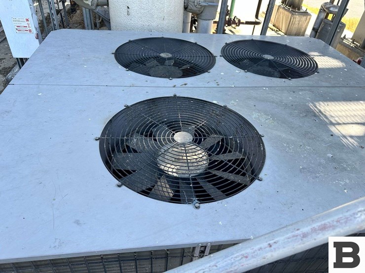 air-cooler-carrier-water-chiller-unit-image-5