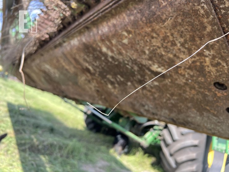 john-deere-224-image-9