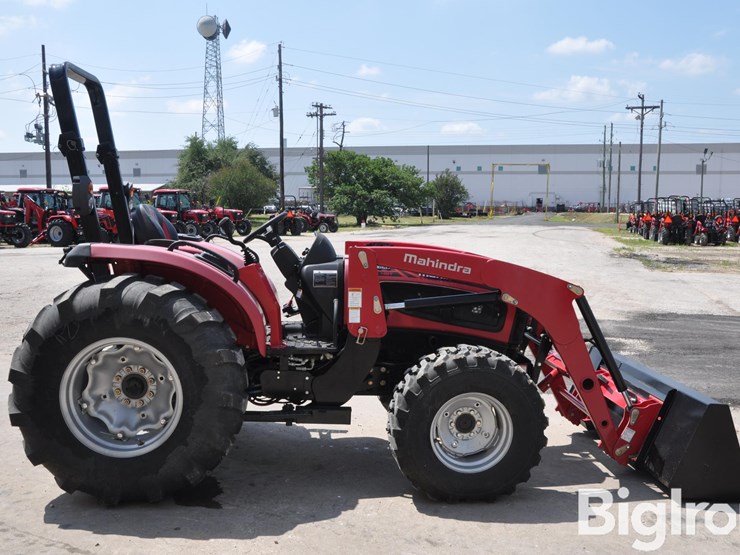 2019-mahindra-3650-hst-image-4