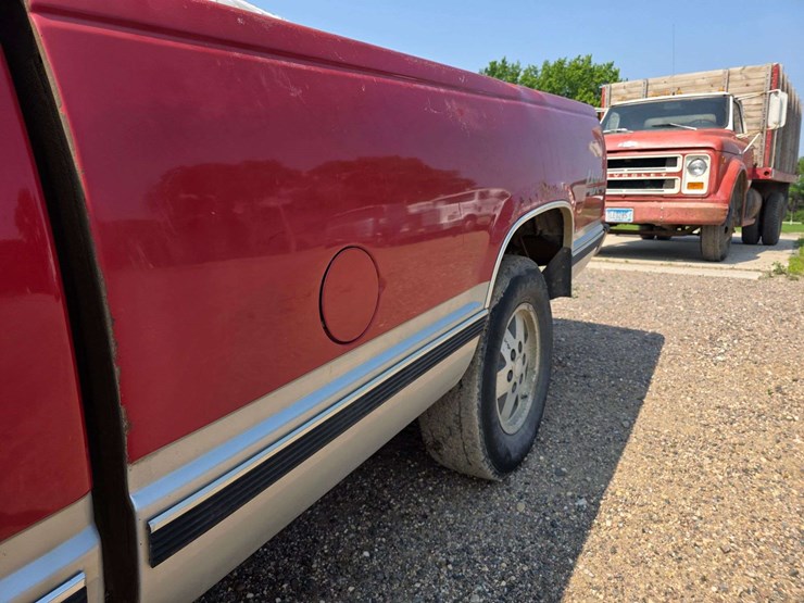 1991-chevrolet-silverado-1500-image-19