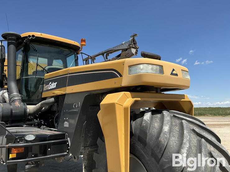 2012-terragator-8300-self-propelled-floater-dry-fertilizer-spreader-w/airmax-image-9