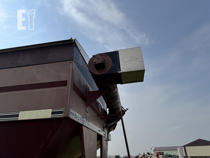 a&l-f700-image-4