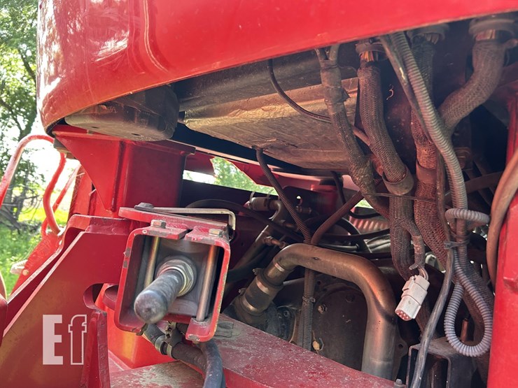 2004-case-ih-steiger-500-quadtrac-image-43
