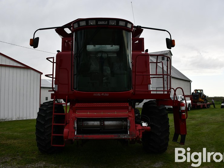 2005-case-ih-2377-image-2