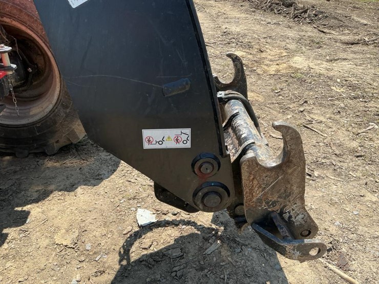 2016-manitou-mlt840-115-ps-image-24