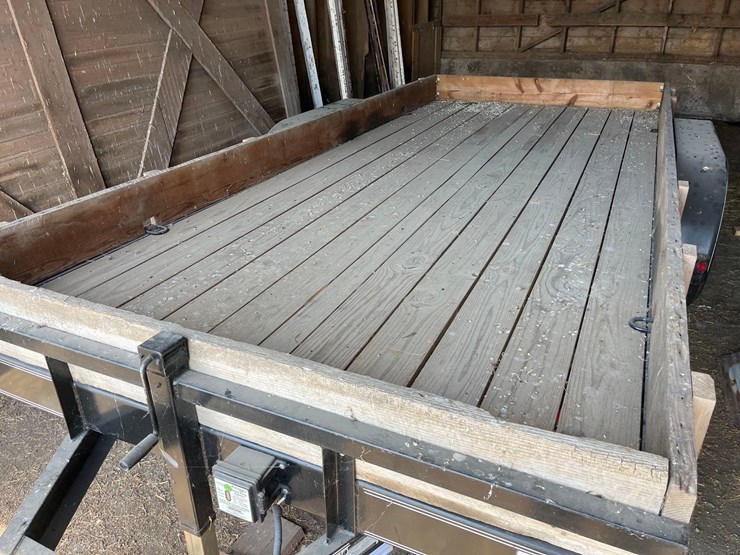 load-trail-car-trailer-with-ramps-image-5