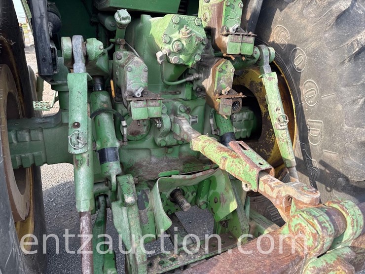 john-deere-4840-image-22