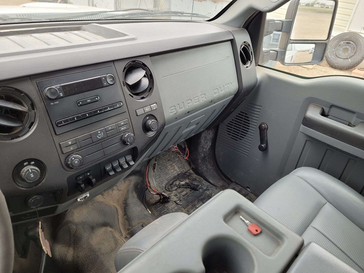 2011-ford-f350-image-10