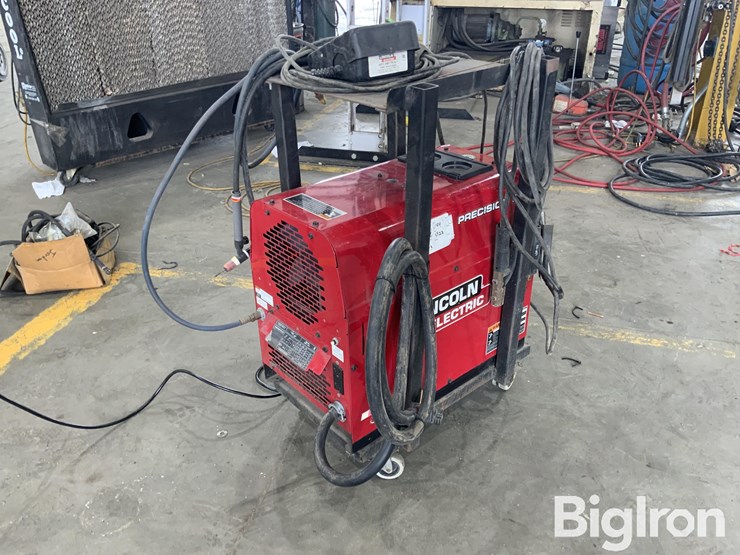 lincoln-electric-precision-tig-225-welder-image-5