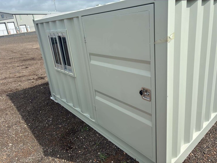 5-1/2-x10-office/storage-sv6100680-shipping-container-image-3