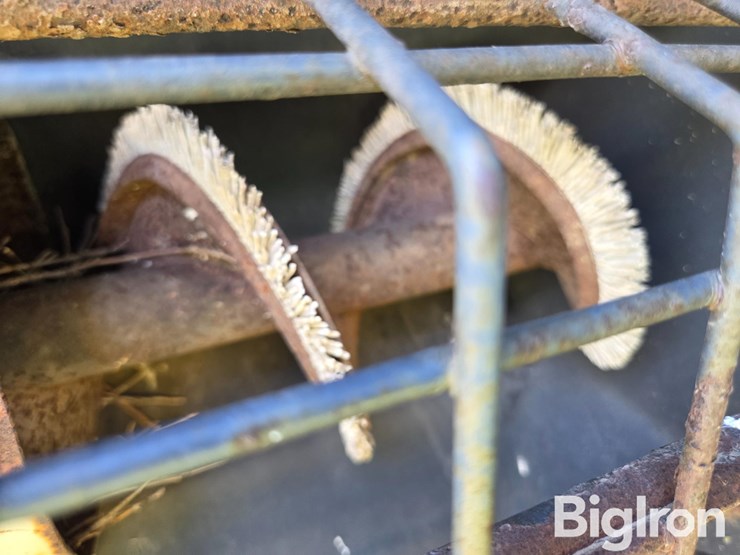 flexi-coil-g1110.b0-m04696-air-seed/caddy-image-14