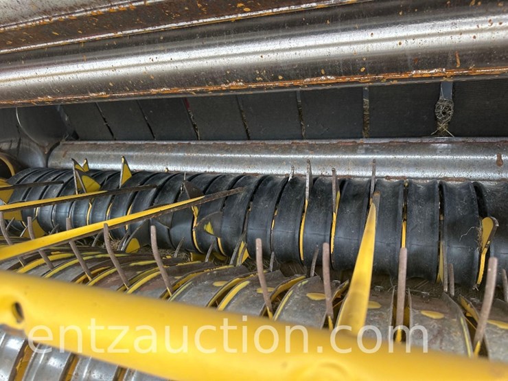 2019-new-holland-roll-belt-560-image-9