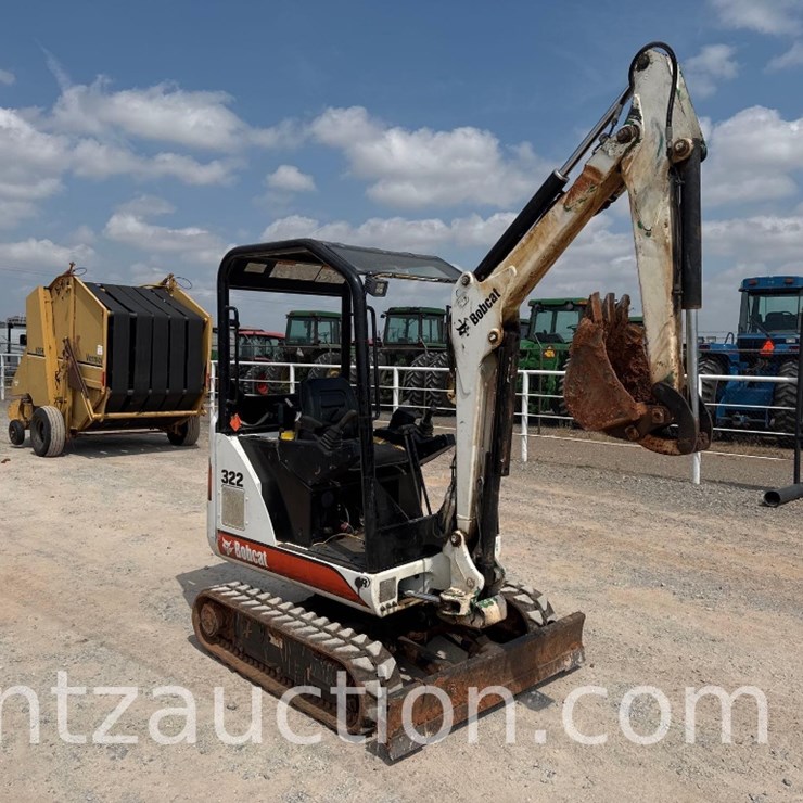 BOBCAT 322