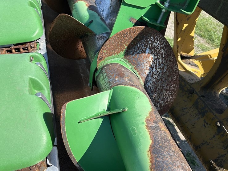 2013-john-deere-612c-image-23