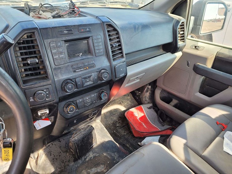 2018-ford-f150-image-10