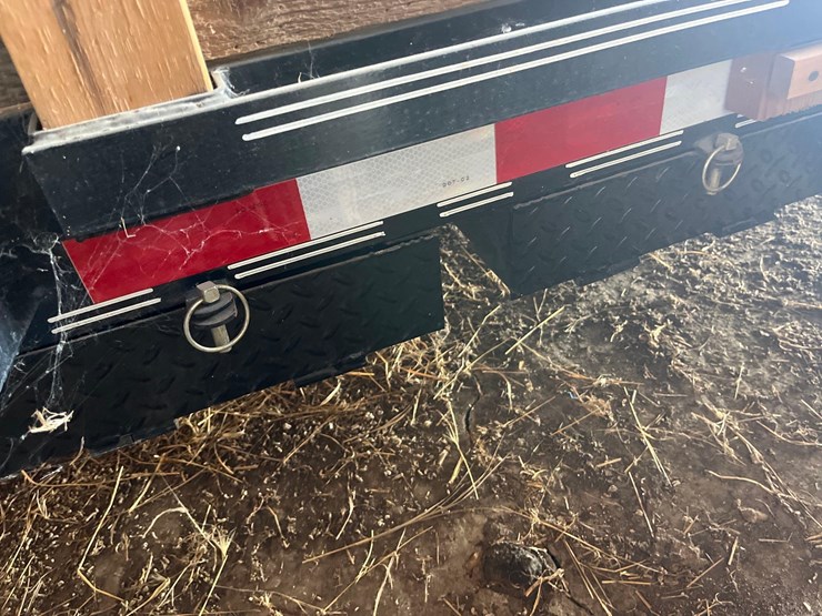 load-trail-car-trailer-with-ramps-image-9