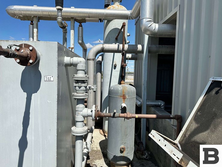 3,000-gallon-liquid-storage-tank-image-11