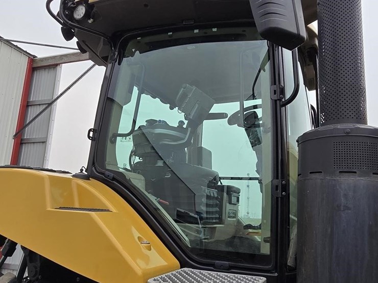 2020-challenger-mt743-image-32