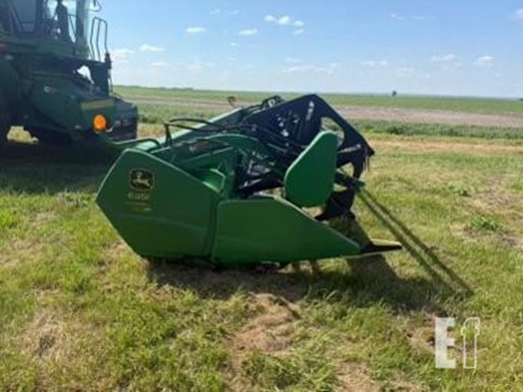 2010-john-deere-635f-image-4