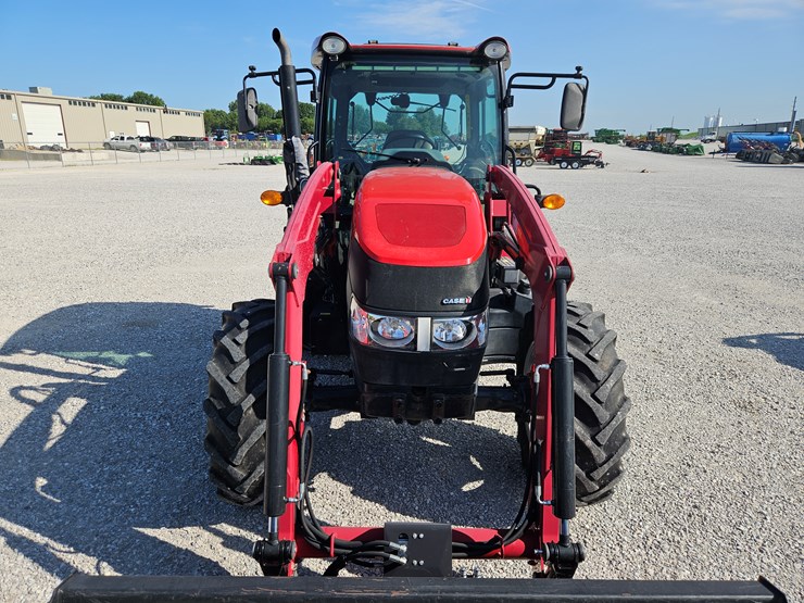 case-ih-farmall-115a-image-4
