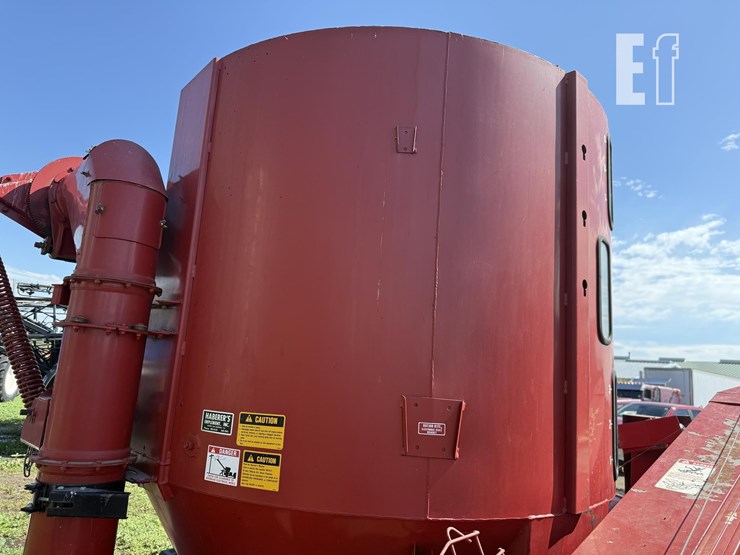 case-ih-1250-image-18
