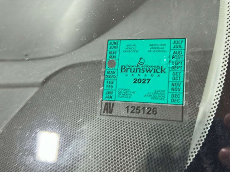 2016-chevrolet-silverado-2500hd-image-25