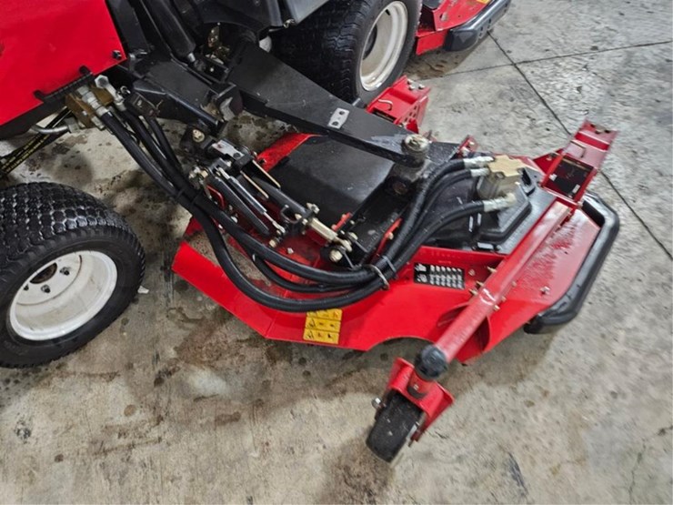 #389-•-toro-4000d-wide-area-mower-image-44