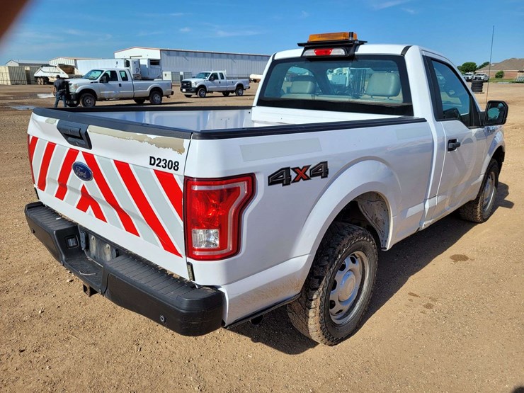 2017-ford-f150-image-4