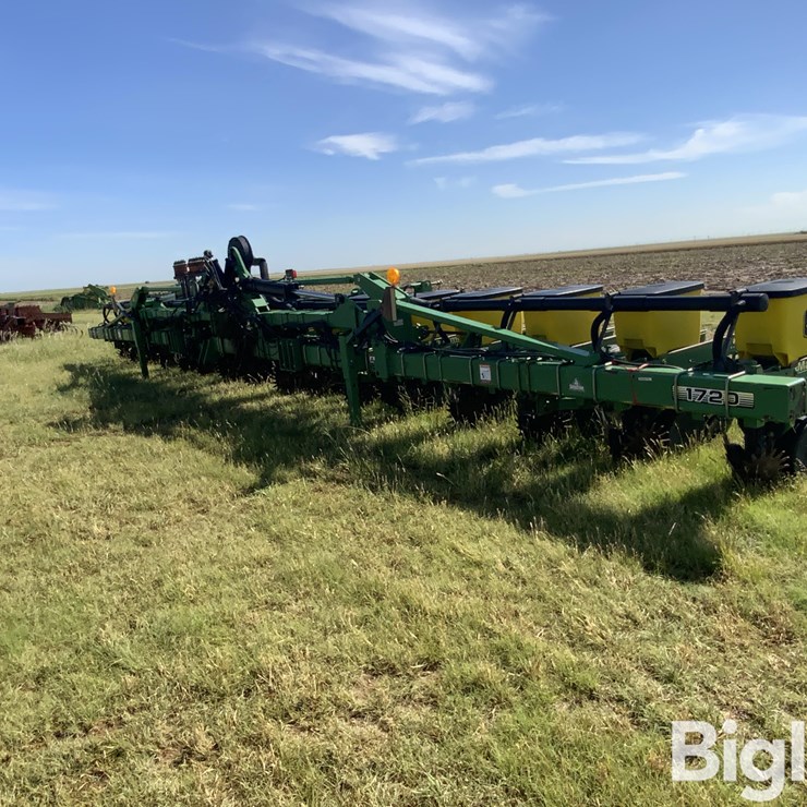 2002 JOHN DEERE 1720