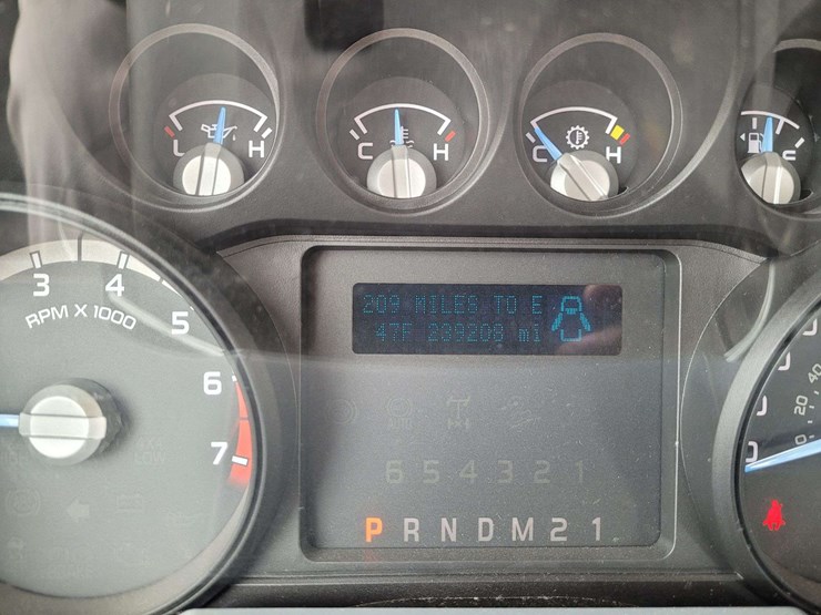 2011-ford-f350-image-12