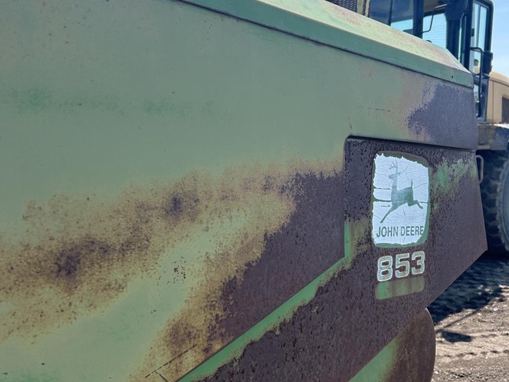 john-deere-853-image-29