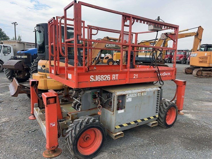 2008-skyjack-sj6826rt-image-1