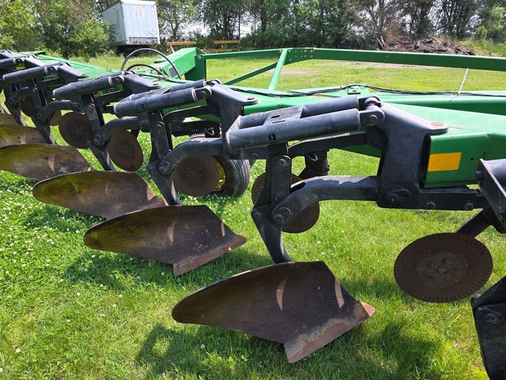 john-deere-3710-image-10