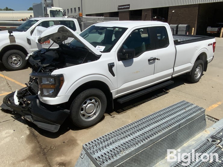 2023-ford-f150-xl-image-1