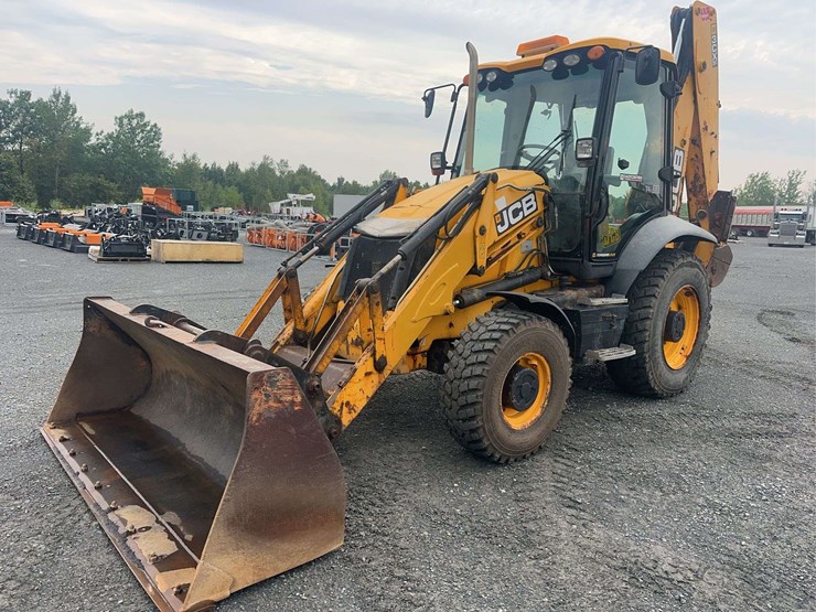2015-jcb-3cx-image-1