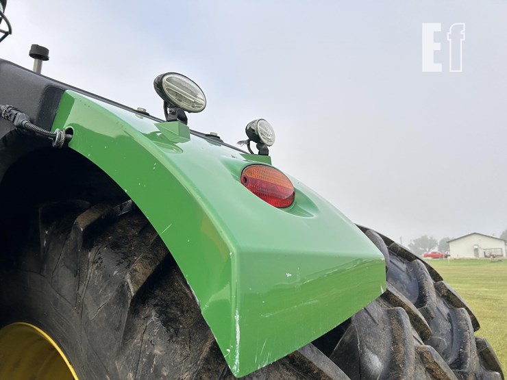 2017-john-deere-9620r-image-33