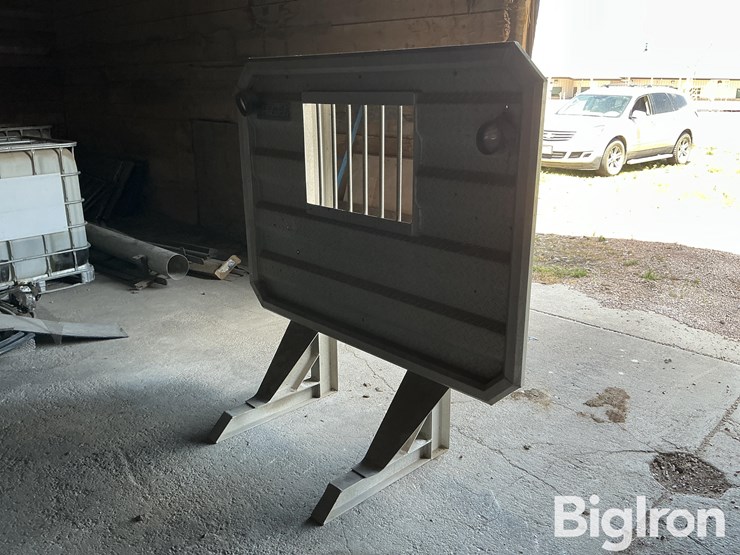 protech-aluminum-headache-rack-image-5