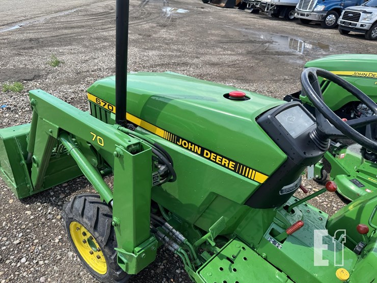 1990-john-deere-670-image-22