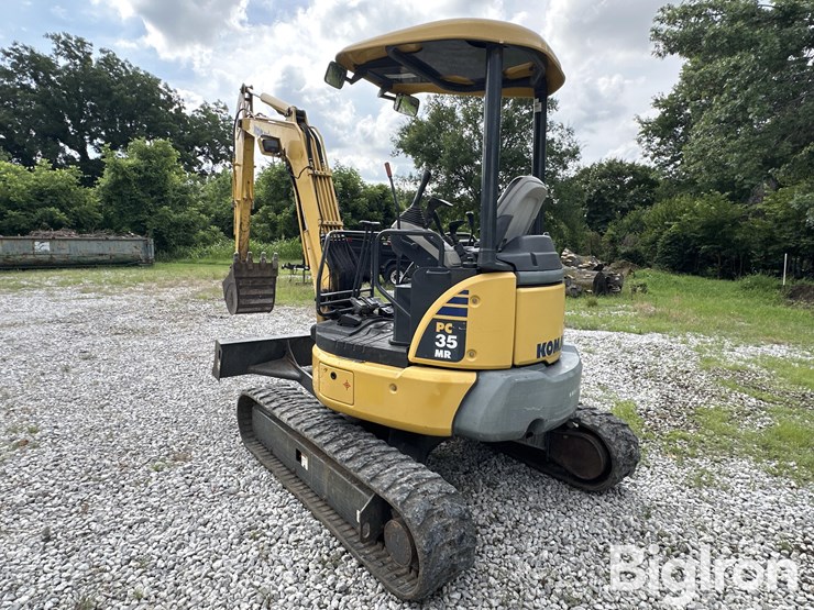 komatsu-pc35mr-3-image-7