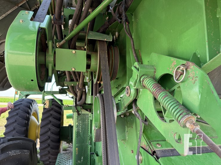 2002-john-deere-9560-sts-image-44