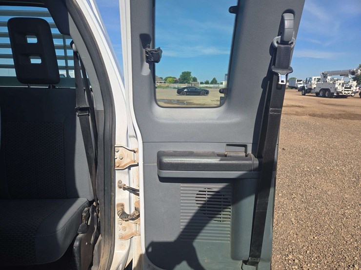 2013-ford-f250-image-9