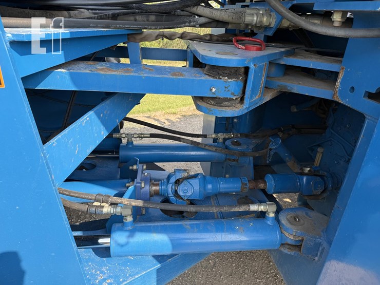 1997-new-holland-9282-image-23