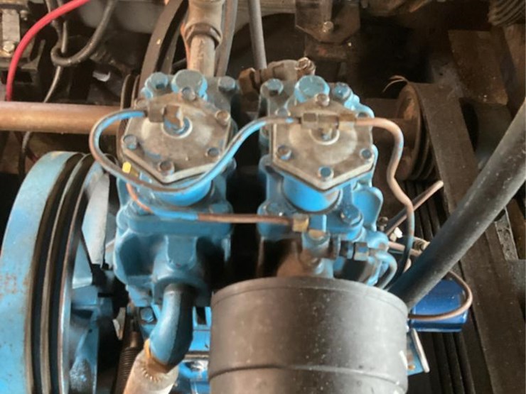 #121-•-quincy-323-air-compressor-image-5