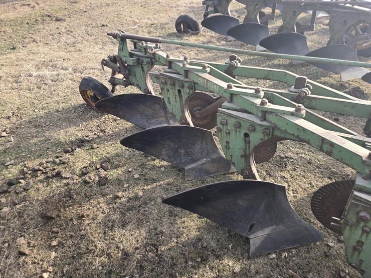 john-deere-5-image-11
