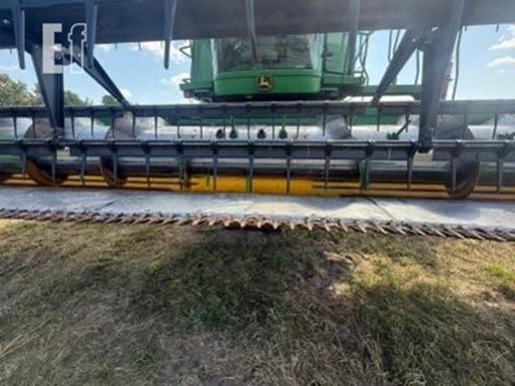 2010-john-deere-635f-image-8