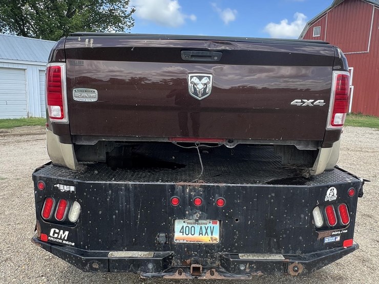2015-ram-3500-laramie-longhorn-image-4