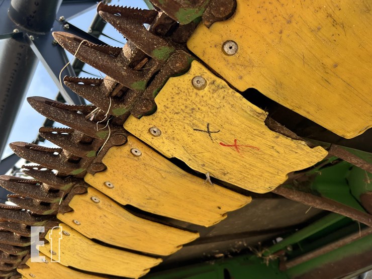 2013-john-deere-640fd-image-29