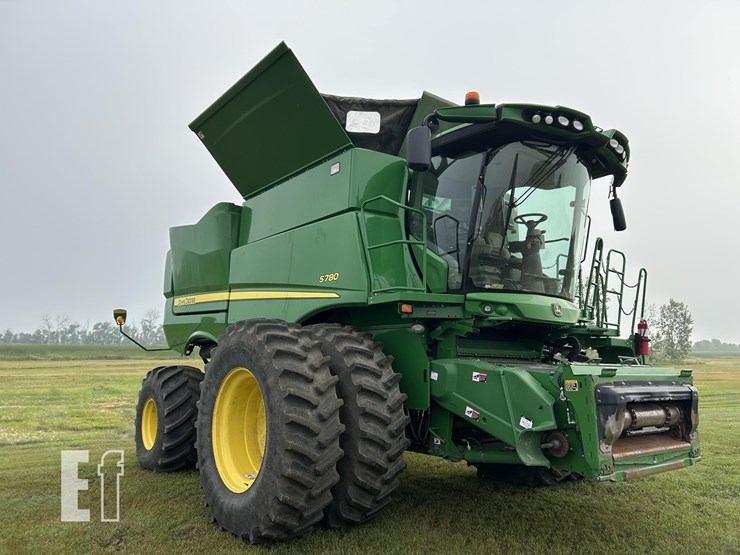2019-john-deere-s780-image-3