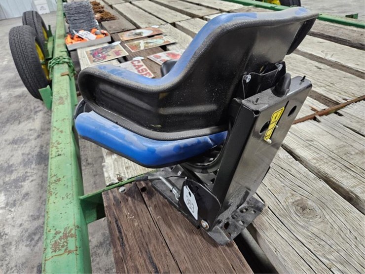 #363-•-new-blue-tractor-seat-image-3