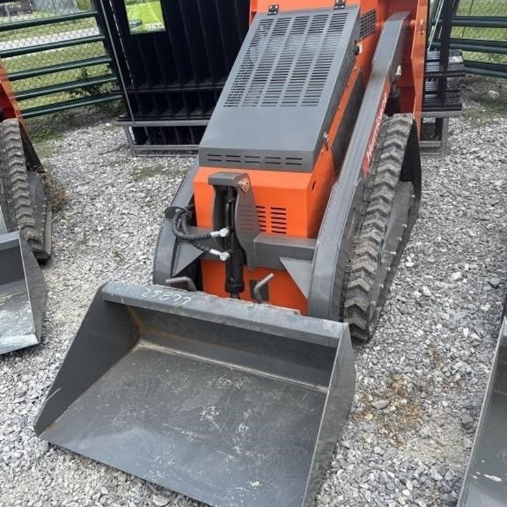 Hurricane Mini Skid Steer Loader